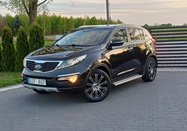 Kia Sportage cena 39999 przebieg: 235000, rok produkcji 2011 z Tczew małe 326